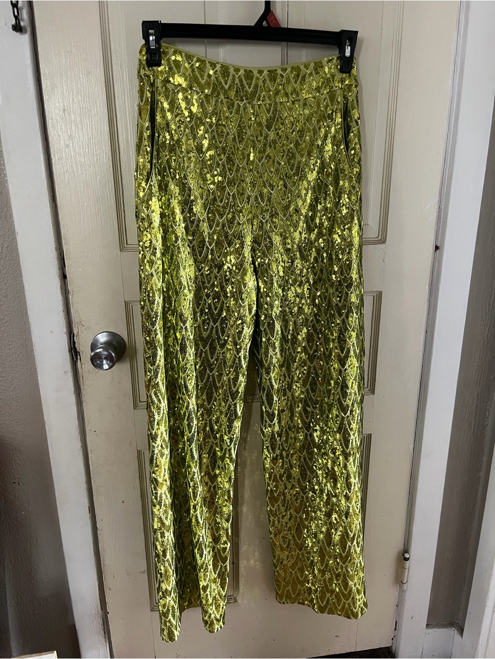 Susana Monaco Metallic Lime Celery Sequin Straight Leg Pants RARE